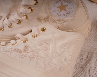 Custom Converse  / Wedding Flowers Embroidered Shoes/ Bridal Flowers Embroidered Sneakers/ Wedding Flowers Embroidered Sneakers