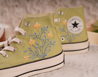 Custom Converse  / Wedding Flowers Embroidered Shoes/ Bridal Flowers Embroidered Sneakers/ Wedding Flowers Embroidered Sneakers