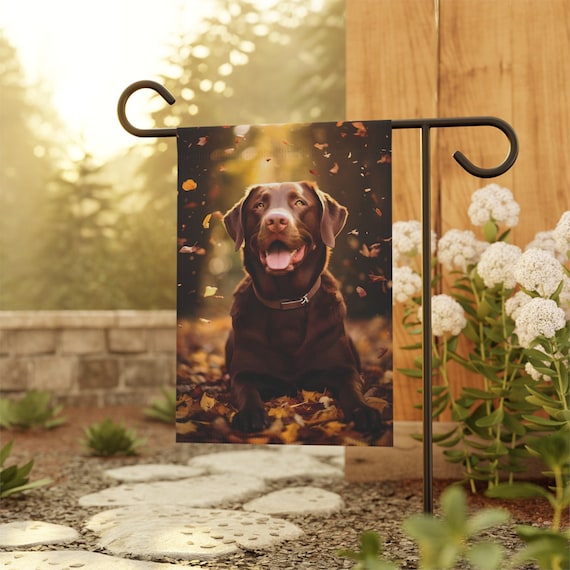 Chocolate Labrador Garden Flag, Fall flag - Perfect for Dog Lovers and Autumn Enthusiasts, Dog Flag, Outdoor Decor, Personalized Flag