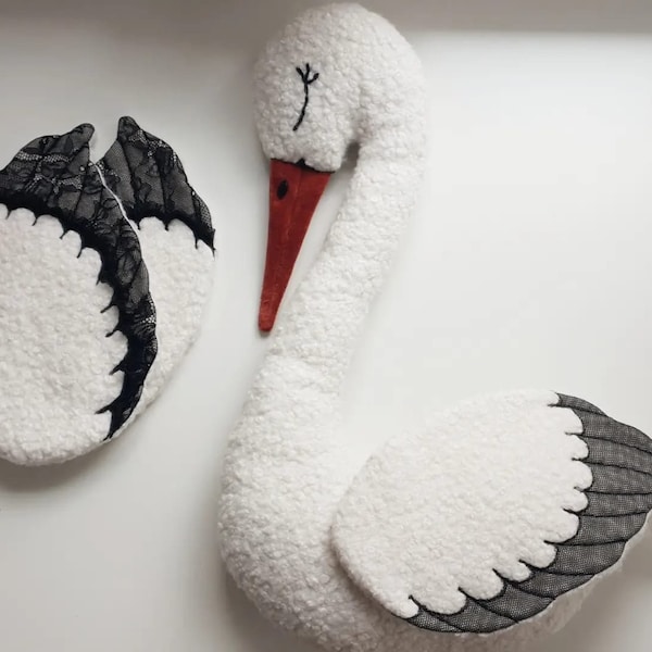 Posing pillow „Stork“ for newborn photography props newbornprops baby Fotoshooting Neugeborene Fotografie