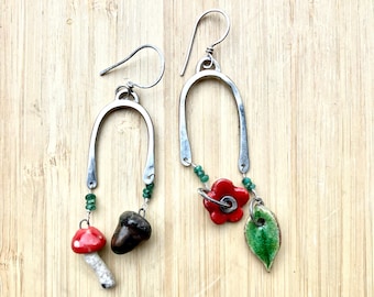 Boucles d'oreilles printanières en argent et céramique faites main