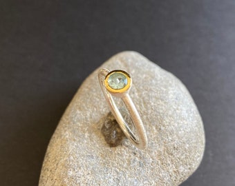 Aquamarin silver ring with gold, Size 5.5 ,  designer ring in silver, delicate aquamarine ring