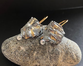 Sapphire Designer hoops, Handmade earrings, oxidized earrings with sapphire, black hoops with sapphires, cool designer earrings