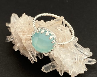 Chalcedony Ring, 7,  handmade, Argentium Ring with blue Chalcedony, Cocktailring with chalcedony, blue gem ring