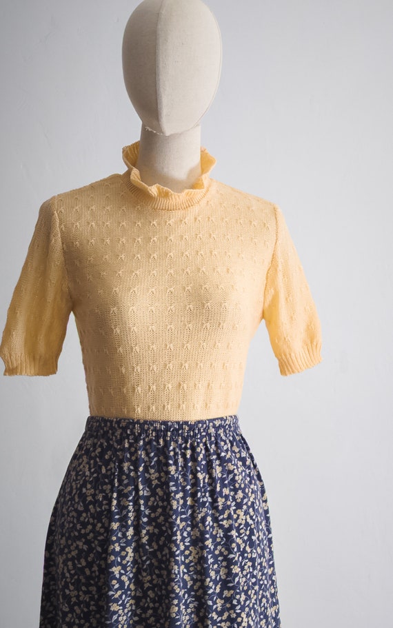 rockabilly peachy eyelet sweater top with ruffled… - image 8