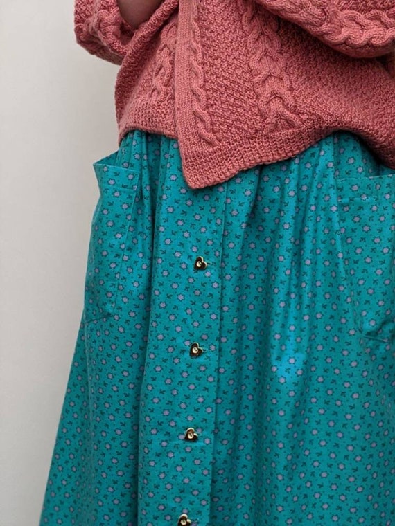 m vintage romantic dirndl skirt button front ditsy