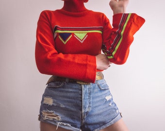 sporty turtleneck top bell sleeve roll neck fitted sweater Italy vintage 1970s red neon green piping geometric-striped acrylic wool blend