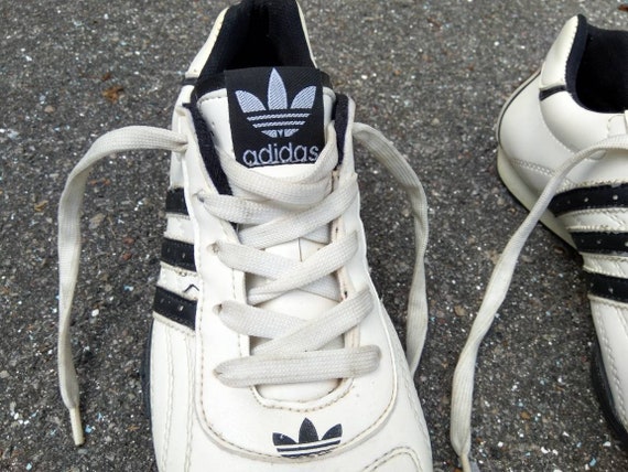 adidas adi racer low goodyear trainers