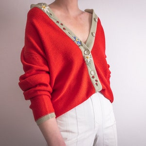 Bavarian embroidered cardigan sweater longline, vintage 1990s edelweiss alpine embroidery, carrot red and taupe acrylic yarn button closure image 3