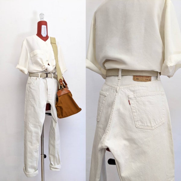 levis vintage 501 off white high waisted. vintage levi's 501 jeans 28”. off white vintage levis 501 28 waist w28