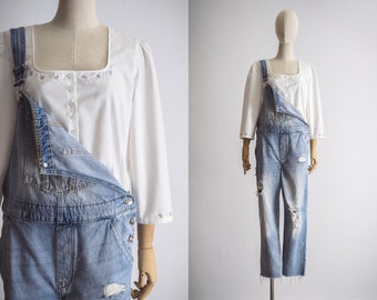 fresh white cotton peasant blousy top with delicate floral embroidery
