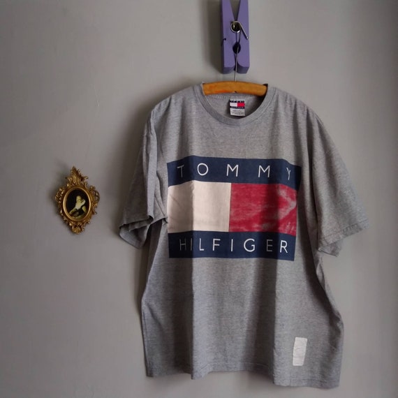 tommy hilfiger t shirt retro