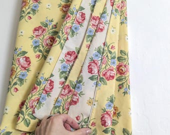 rose floral cotton duvet cover by laura ashley - single case to cover a blanket lemon peel/parchment/sageleaf/lemongrass/seasalt/mauve/ochre