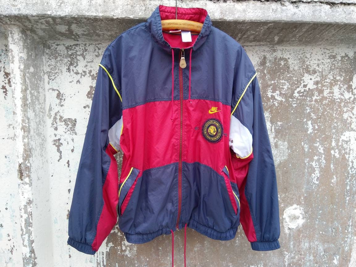 nike windbreaker vintage mens