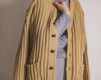 dusty mustard textured cardigan vintage 1970s Keynote knitwear men's classic v-neck boyfriend cardigan with pockets and contrast button down