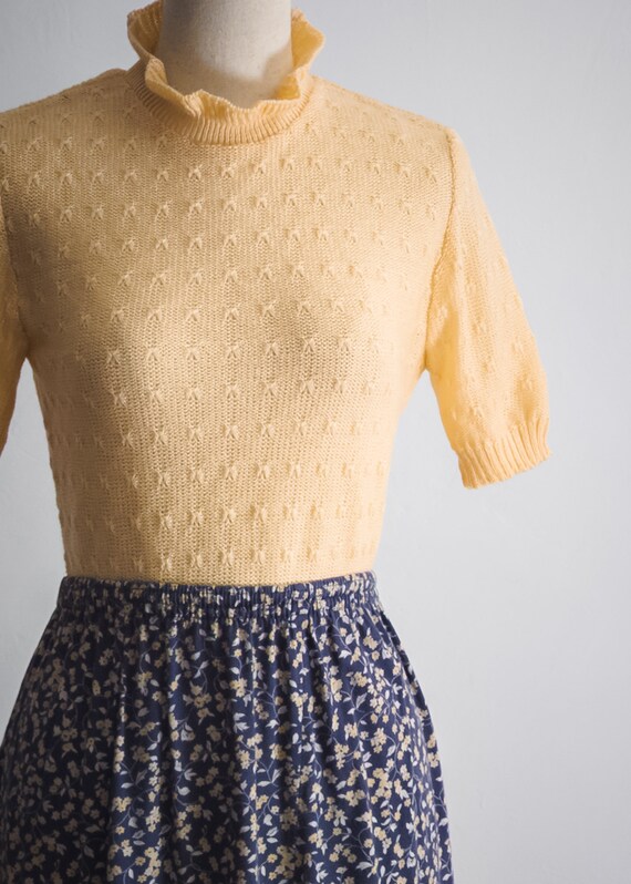 rockabilly peachy eyelet sweater top with ruffled… - image 2