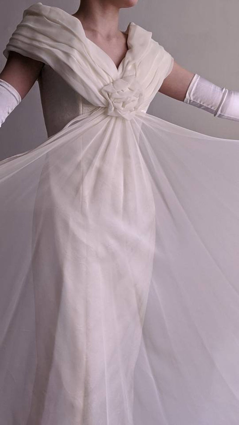 jessica mcclintock bridal gowns