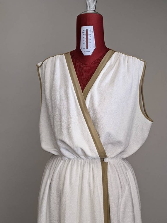 XSm vintage 80s white terrycloth wrap dress sleeve