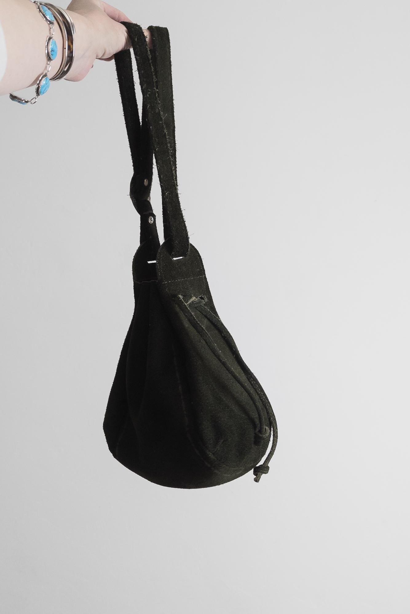 VTG Forest Green Suede Leather Drawstring Backpack USA Boho Minimalist Boho Tan Leather Drawstring Backpack – Travel Rucksack  main image 4