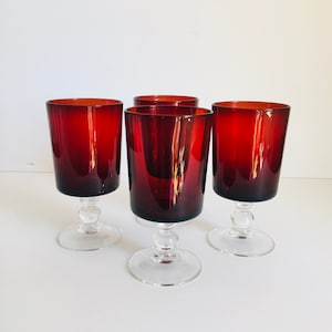 Set Of Four Luminarc France Ruby Red Wine Goblets , Arcoroc Luminarc Ruby Pedestal WIne/Water Goblets , Vintage Ruby Red French Barware