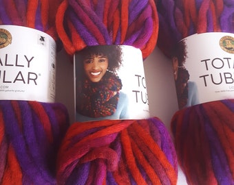 Lion Brand Totally Tubular yarn, Color Coral Reef, Jumbo 7 yarn, 3.5 oz/100g, 87y/80m, yarn destash, discontinued yarn