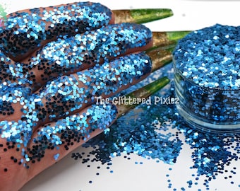 HEMELSBLAUW 1,5 MM blauwe metallic glitter Leuke losse glitter voor nail art Haar Gezicht Lichaamsbekers Ambachtelijke levering Harsvoorraad Freshie Glitter