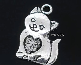 Breloques chat en argent vintage. Idéal pour boucles d'oreilles et pendentif x5