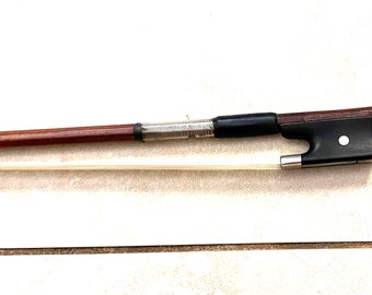 Old German violin bow by OTTO HOYER PARISER (the Parisian)