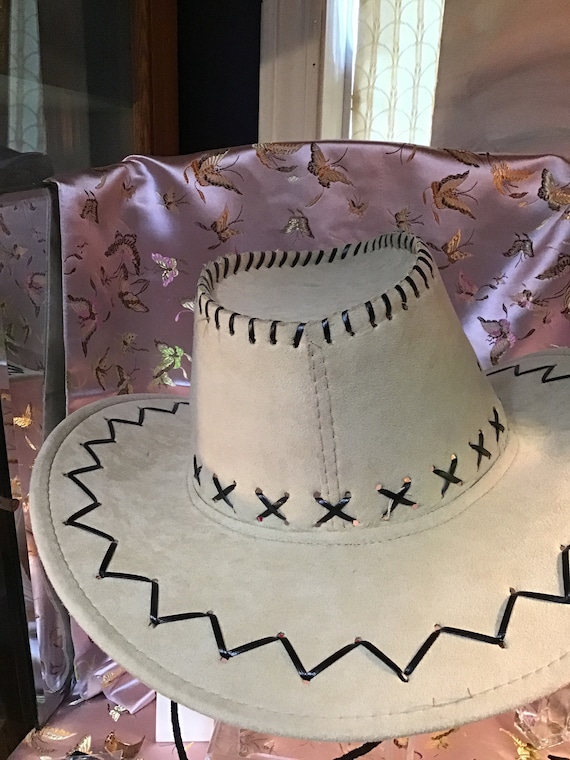 1980 cowboy inspired hat