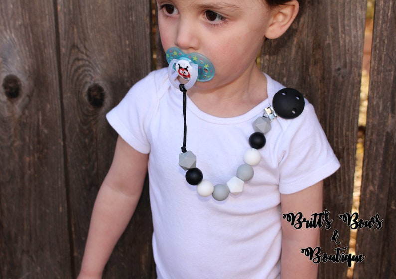 Black White and Grey Teething Pacifier Clip Beaded Clip Monochrome Teething Clip Pacifier Holder Silicone Teething Clip Pacifier Clip