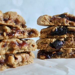 Jumbo Peanut Butter and Jelly Stuffed Peanut Butter Cookies, Cookie Gifts, Edible Gifts, Stuffed Cookies, Holiday Gift, Christmas