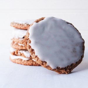 Iced Oatmeal Cookies, Oatmeal Cookies, Holiday Gift, Cookie Gifts, Edible Gifts, Care Package, Christmas