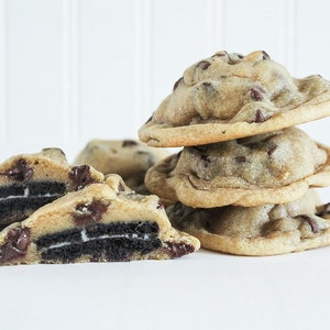 Jumbo Oreo Stuffed Chocolate Chip Cookies, Stuffed Cookies, Oreo Stuffed Cookies, Cookie Gifts, Edible Gifts, Care Package, Christmas