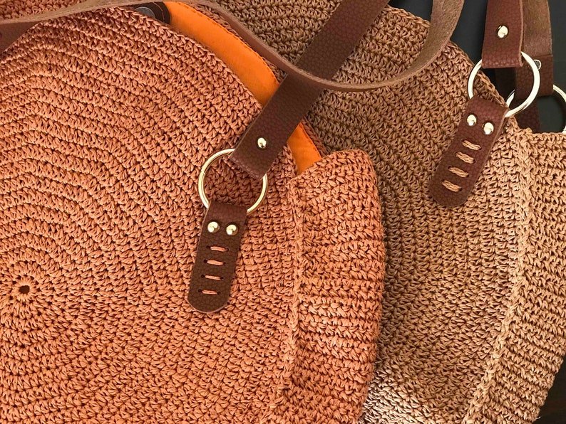 circular tote bag