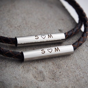 Regalos de aniversario, Pulseras de coordinación de parejas, Pulseras de parejas, Iniciales de parejas, Cita de pareja, Joyería de pareja, Regalo para ella, Regalo