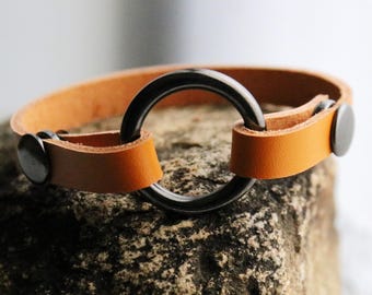 Leather Ring Holder Bracelet Yellow, Ring Holder Bracelet, Wear a Ring Bracelet, widow bracelet, wedding ring bracelet, Husband memory Gift