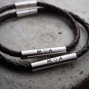 Pulseras iniciales/pareja de parejas, regalos iniciales de parejas de cuero, pulsera de fecha de aniversario de pareja, cuero trenzado, pulsera de aniversario