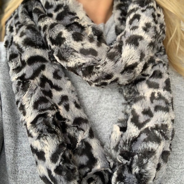 Minky Luxe Cuddle Faux Fur Bobcat Infinity Scarf, Minky Scarf, Designer Luxe Cuddle, Winter Scarf, Cowl,  Accessory, Great Gift