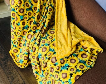 Handmade Sunflower Minky Blanket: Luxe Cuddle Throw