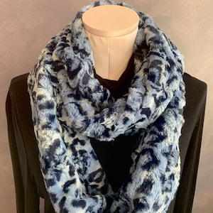 Minky Luxe Cuddle Faux Fur Jeans Bobcat Infinity Scarf, Minky Scarf, Designer Luxe Cuddle, Winter Scarf, Cowl,  Accessory, Great Gift