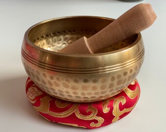 Healing Relaxation Therapy Great for Meditation Tibetan Best Gift Product Chakra Healing Tibetan Singing Bowl Set Stress /& Anxiety Relief HandCrafted Antique Tibetan Singing Bowl Set