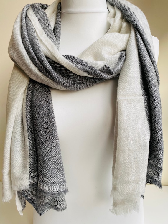 NamasteLondonCrafts Beautiful Handmade Natural Plain Cashmere Scarf Pashmina Scarf Shawl Wrap Super Soft Warm Unisex Nepalese Ideal for Gift