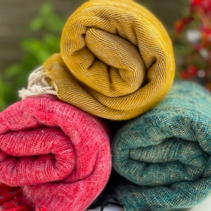 LARGE Yak Wool Blanket scarf Soft Shawl/Hand-Loomed Large Wrap Blanket Wool Shawl/Cosy Fair Trade/Yoga Meditation blanket/shawl/wrap