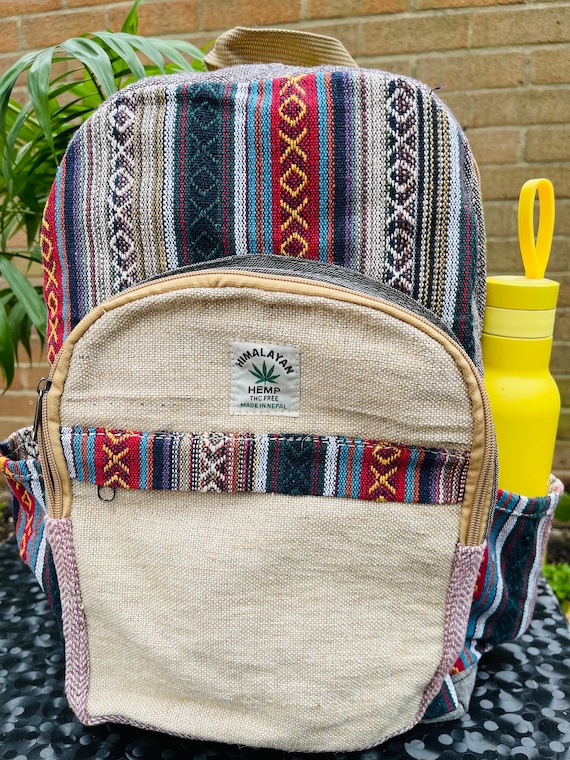 Sac à Dos écolo En Chanvre Et Coton - Fait Main Au Népal - Couleur Rouge Et Bleu - Pratique Et Durable