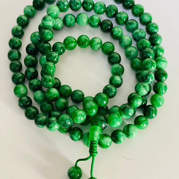 Natural GREEN Beads, 8mm, 108 Mala Beads, Spiritual, Meditation Beads, Reiki, Japa Mala, Buddhist Prayer Beads, Yoga Bracelet, healing beads