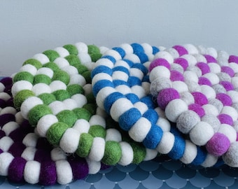 Handmade 20cm Wool Felt Trivet from Nepal — Vibrant Table Mat & Coaster. Beautiful Home Decor Christmas Gift.
