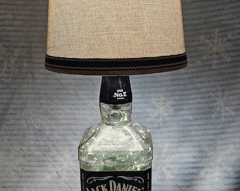 Lámpara de botella de licor
