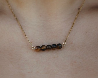 Straight bar necklace with stones