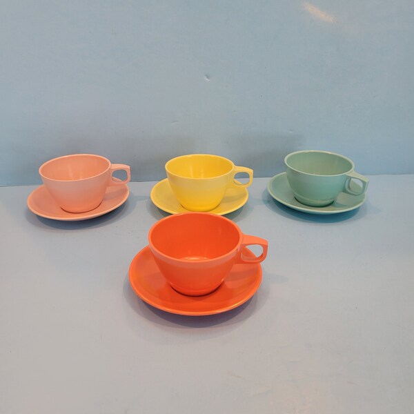 Vintage Melamine Mallo Ware coffee cups with saucers