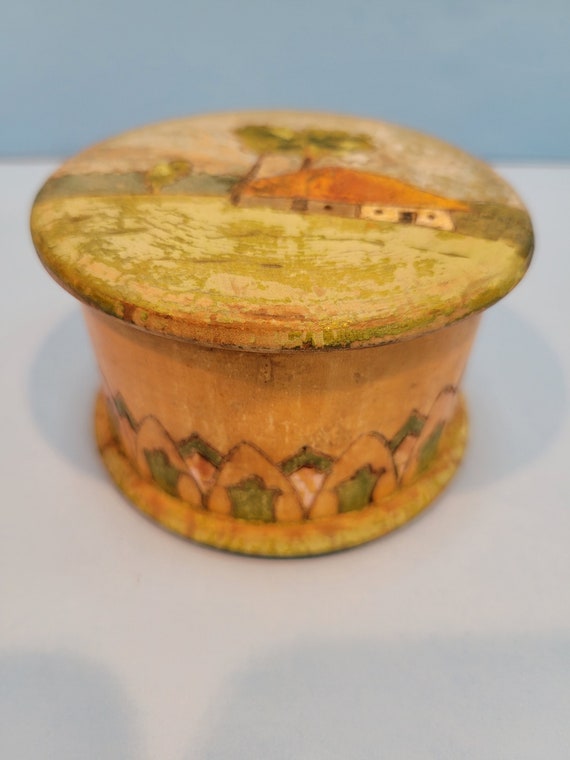 Vintage Russian turned wood trinket box - image 5